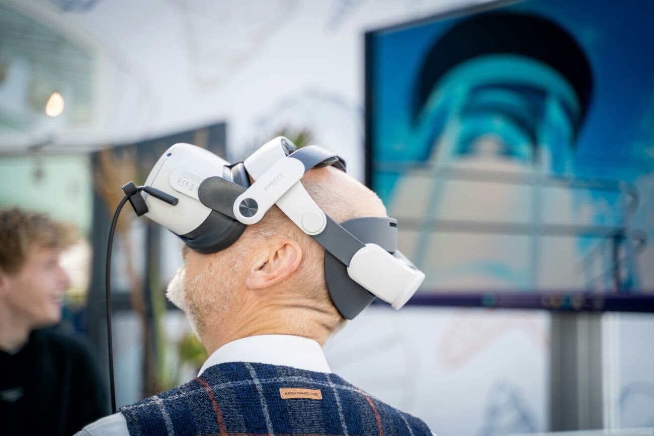 Social Rules in Virtual Worlds: Do We Need New Laws for Harassment and Ownership? gallery image 1